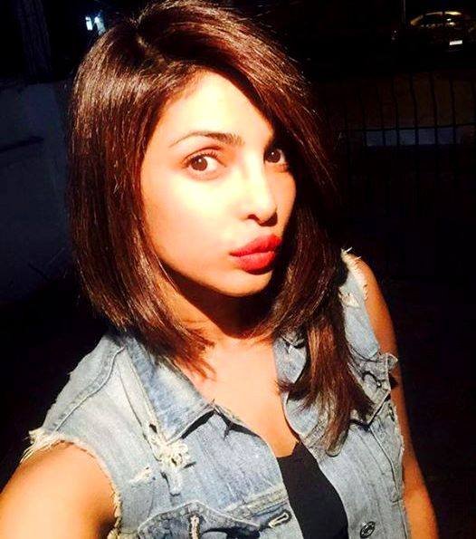 Bollywood Pout Selfie