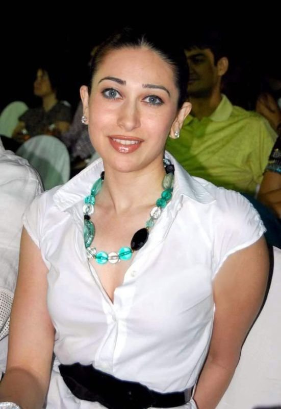 Karisma Kapoor Is Looking Extremely Hot In Blue