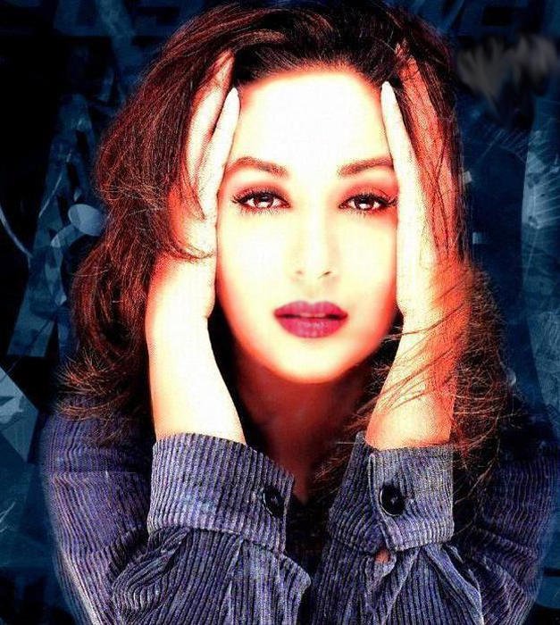 Madhuri Dixit Sexy Eyes and Wet Lips Wallpaper - JattDiSite.com