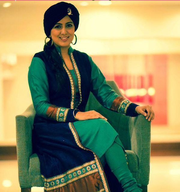 awesome pose harshdeep kaur jattdisite com awesome pose harshdeep kaur jattdisite com